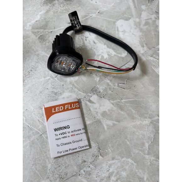 Buyers 8892410 1.5 in. Flush/Surface Mount Amber LED Strobe Light NEW IN BOX - Picture 4 of 5